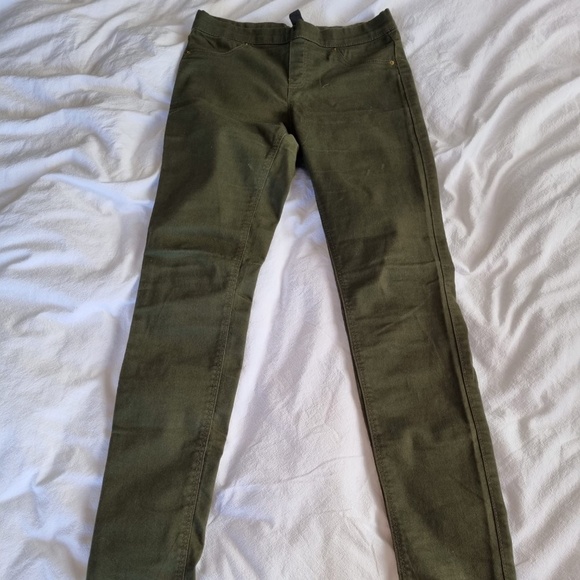 H&M, Small and khaki green - Picture 1 of 1